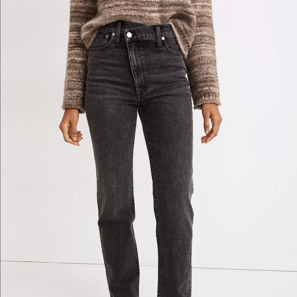 Madewell Perfect Vintage Straight Jean in Idlewood Wash: Crossover Edition